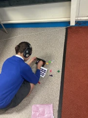 20251016_092141064_iOS