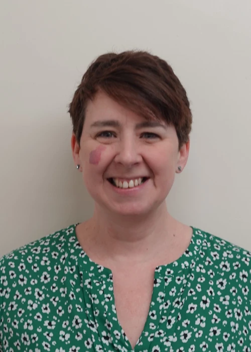 Mrs Lucy Edmunds Teacher Year 6